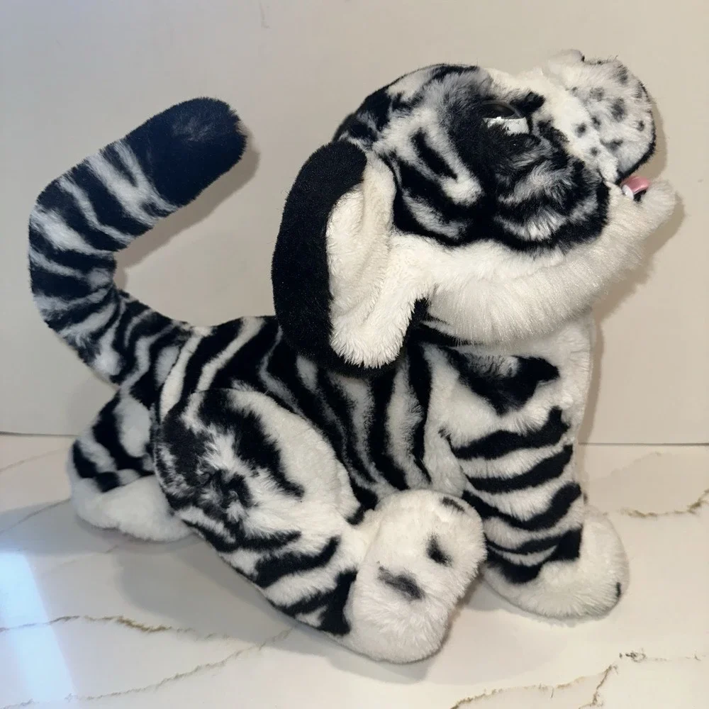 FurReal ivory white tiger playful roaring Hasbro 2017 Last One RARE